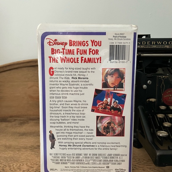 Disney Honey We Shrunk Ourselves VHS - Picture 2 of 3